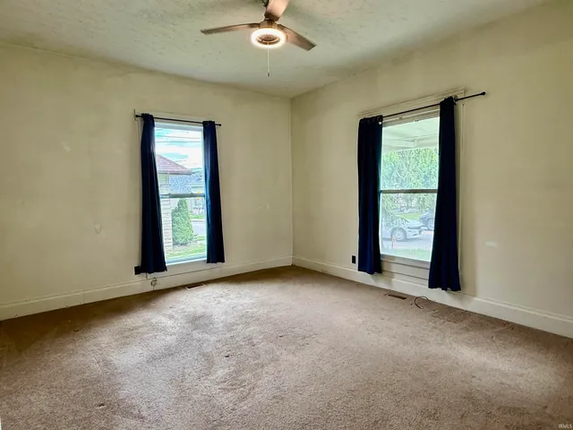 $189,900 | 921 Lincoln Avenue, Bedford, IN 47421