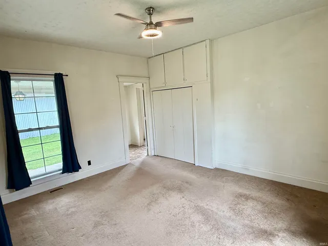 $189,900 | 921 Lincoln Avenue, Bedford, IN 47421