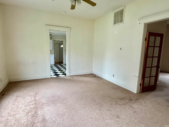 $189,900 | 921 Lincoln Avenue, Bedford, IN 47421