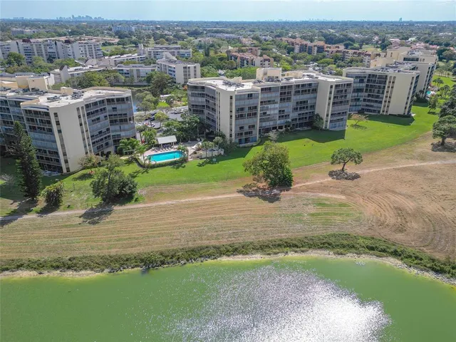 $259,000 | 7300 Radice Court, Unit 303, Lauderhill, FL 33319