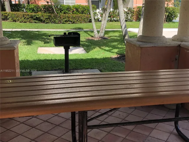 $1,700 | 9873 Baywinds Boulevard, Unit 5208, West Palm Beach, FL 33411