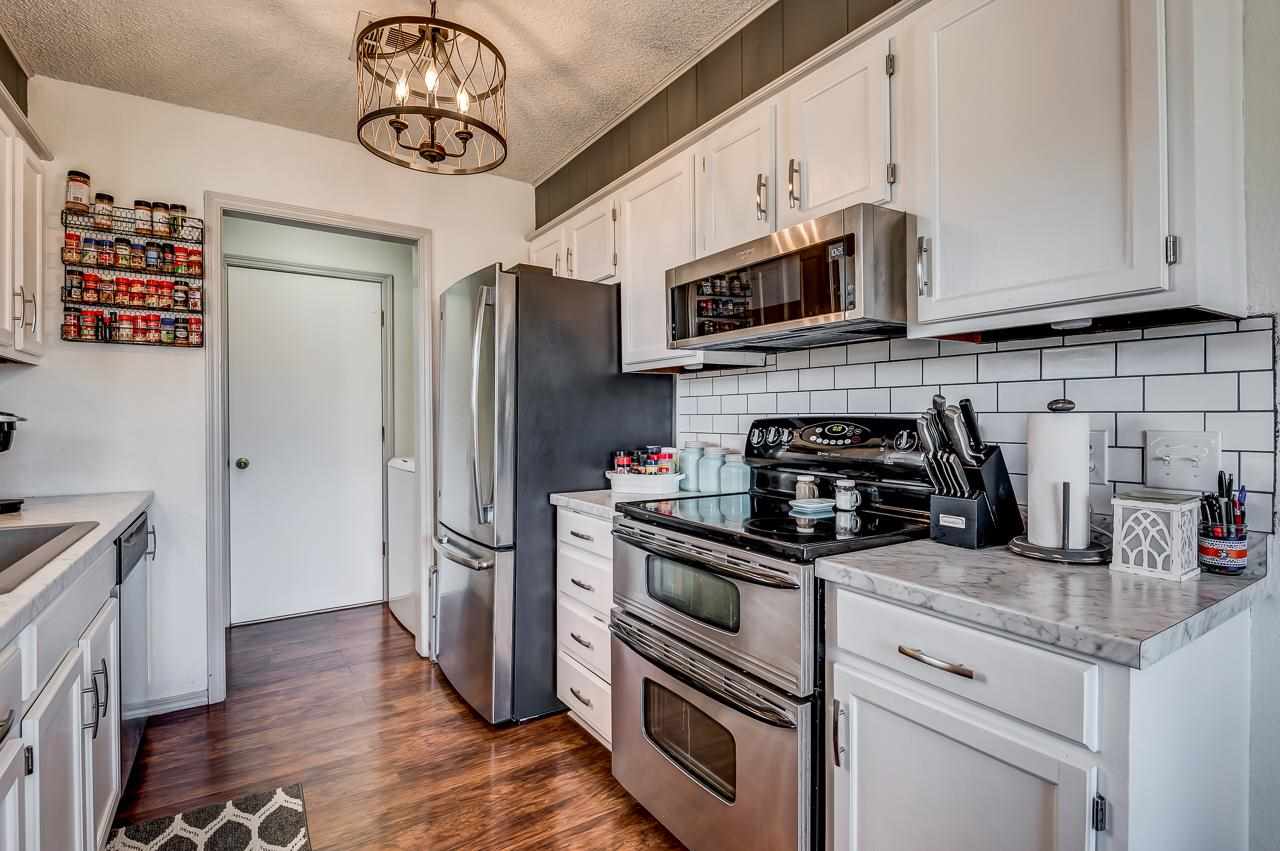 209 East Maple Avenue Perry, OK 73077 - Photo 6 of 22 Gallery Image 6