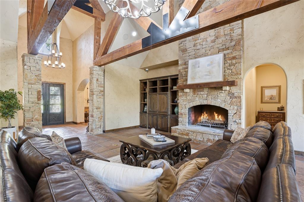 129 Trinity Bluffs Road Aledo, TX 76008 - Photo 11 of 40