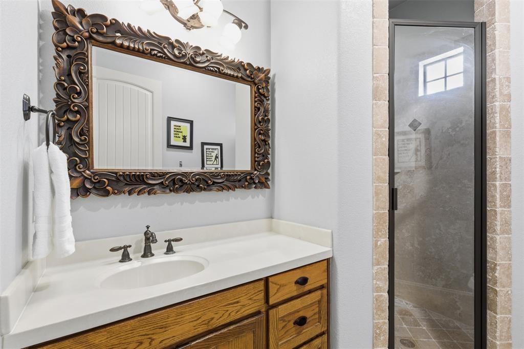 129 Trinity Bluffs Road Aledo, TX 76008 - Photo 19 of 40
