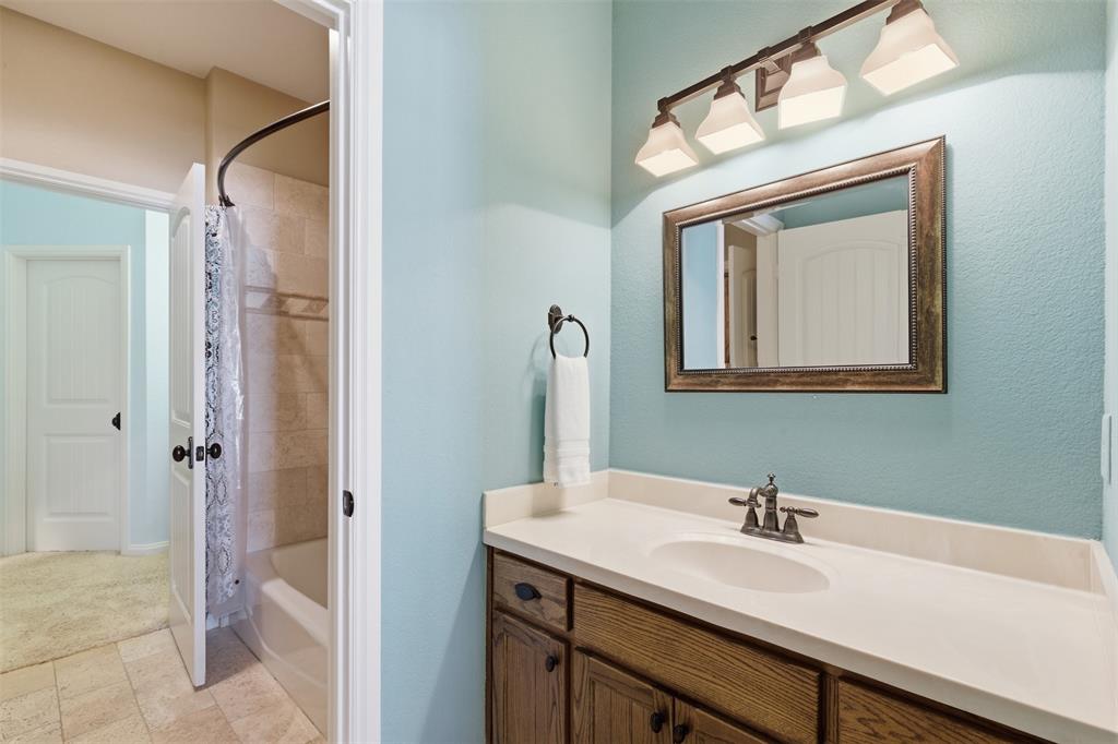 129 Trinity Bluffs Road Aledo, TX 76008 - Photo 23 of 40