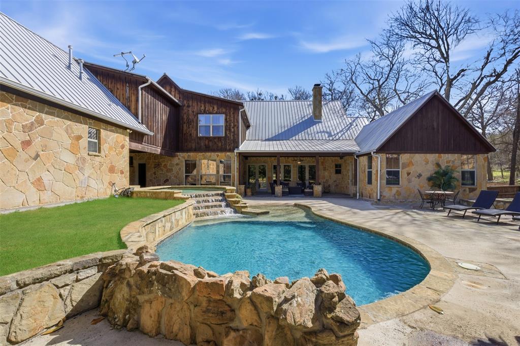 129 Trinity Bluffs Road Aledo, TX 76008 - Photo 28 of 40