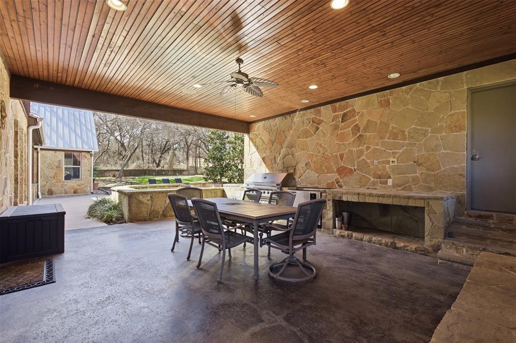 129 Trinity Bluffs Road Aledo, TX 76008 - Photo 31 of 40