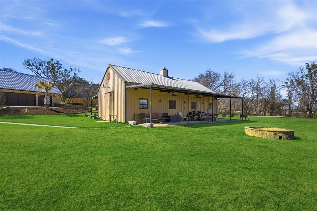 129 Trinity Bluffs Road Aledo, TX 76008 - Photo 32 of 40