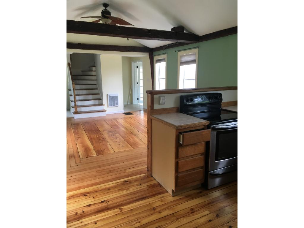 141 Page Road Litchfield, NH 03052 - Photo 8 of 15