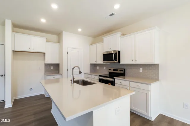 $309,900 | 257 Pecan Vly Way, Four Oaks, NC 27524