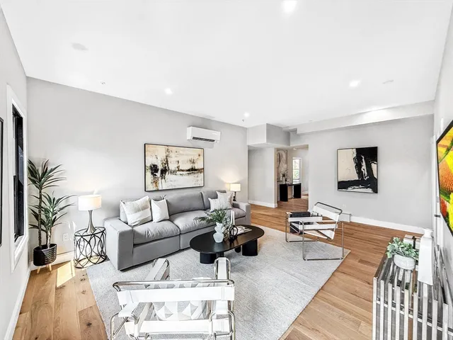 $1,899,000 | 1 Marion Street, Unit 4, Cambridge, MA 02141