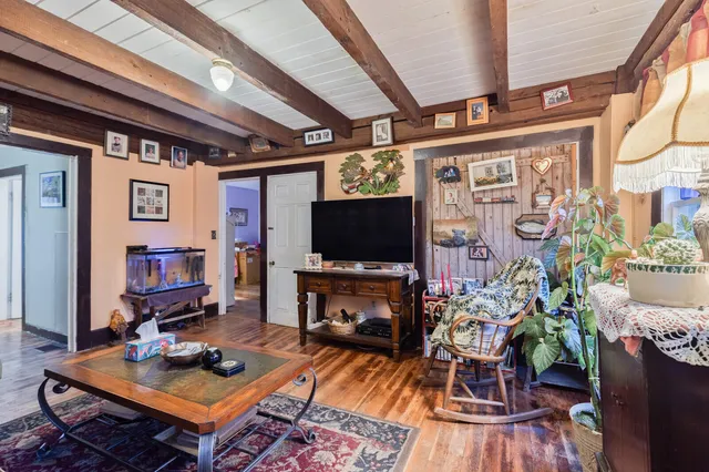 $359,900 | 60 Highway 41, Winthrop, ME 04364