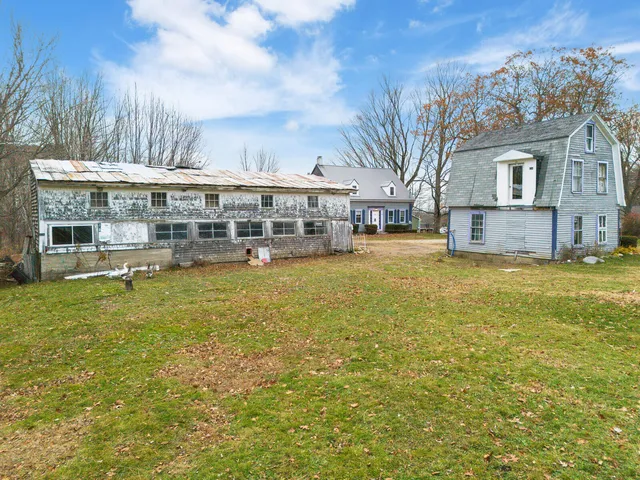 $359,900 | 60 Highway 41, Winthrop, ME 04364