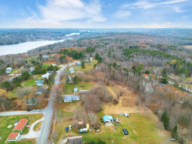 $359,900 | 60 Highway 41, Winthrop, ME 04364