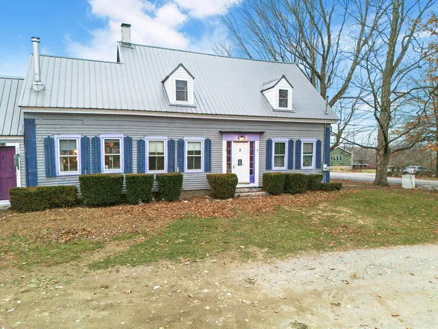 $359,900 | 60 Highway 41, Winthrop, ME 04364