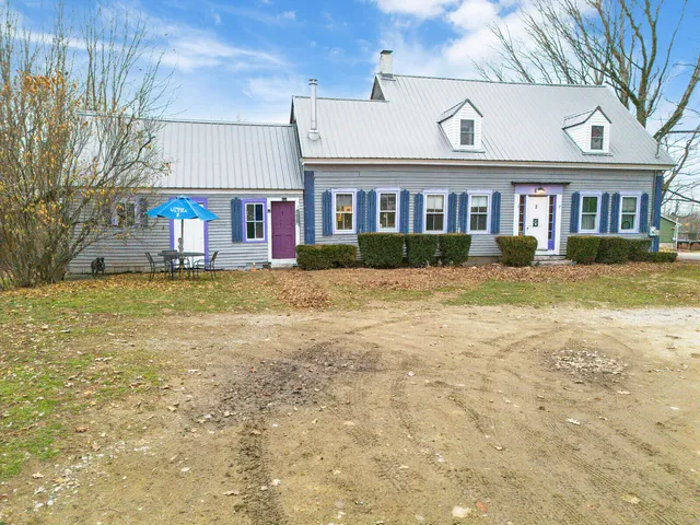 $359,900 | 60 Highway 41, Winthrop, ME 04364