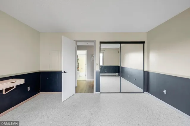 $129,900 | 1011 41st Avenue Northeast, Unit 306, Columbia Heights, MN 55421