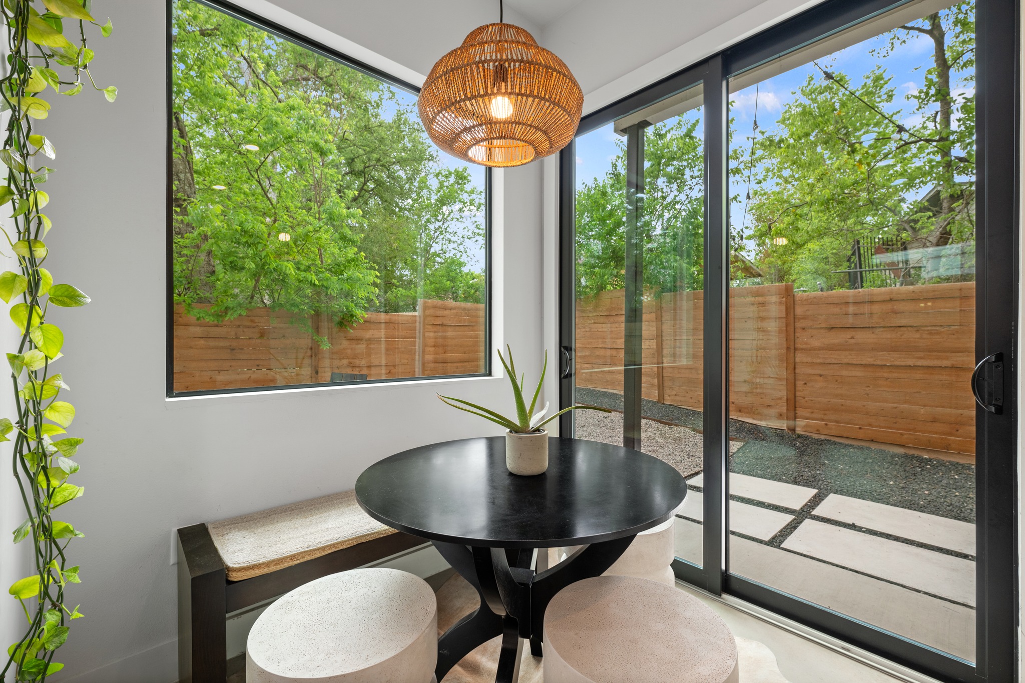 1710 Adina Street, Unit 2 Austin, TX 78721 - Photo 13 of 32