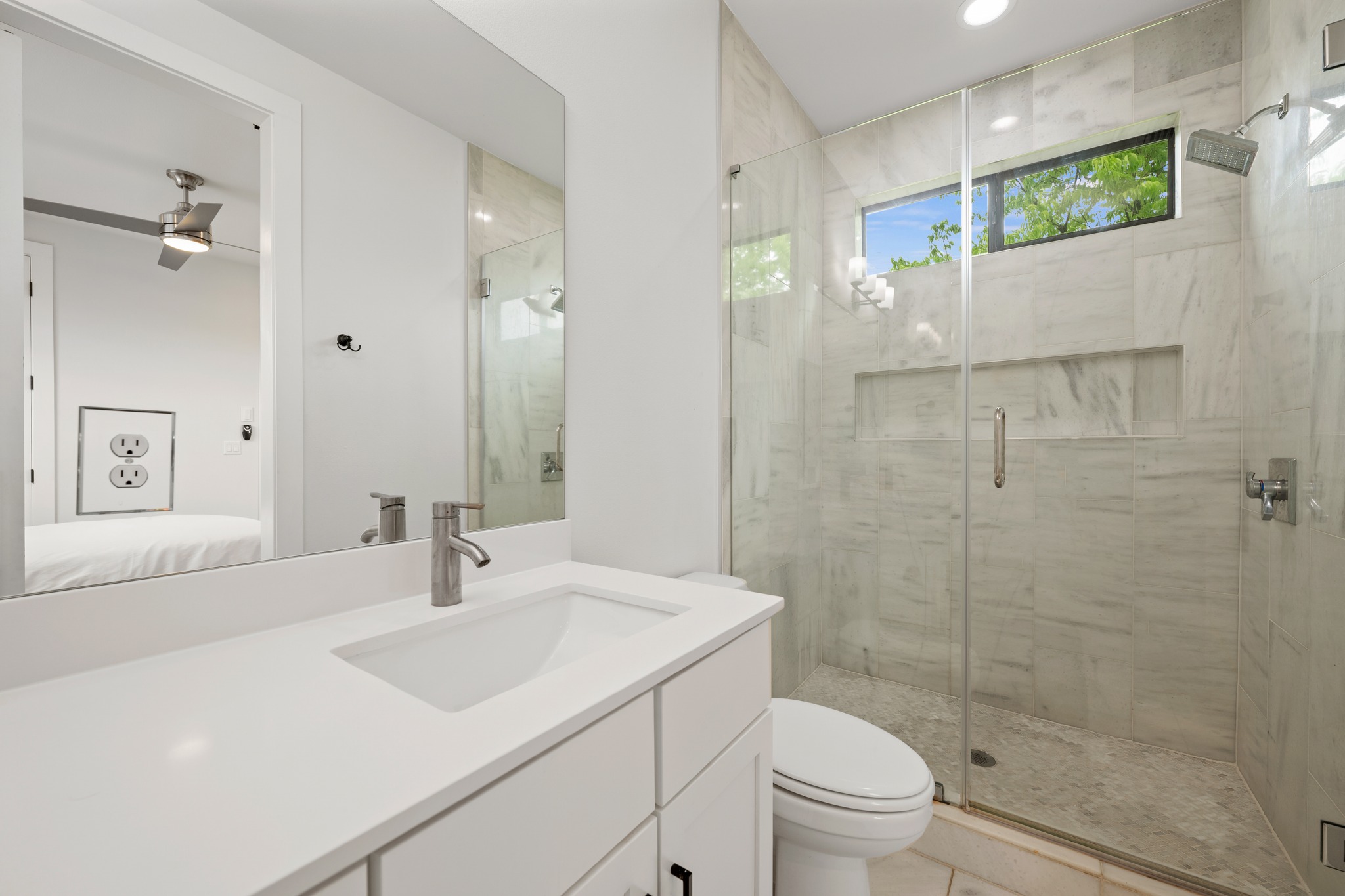 1710 Adina Street, Unit 2 Austin, TX 78721 - Photo 19 of 32