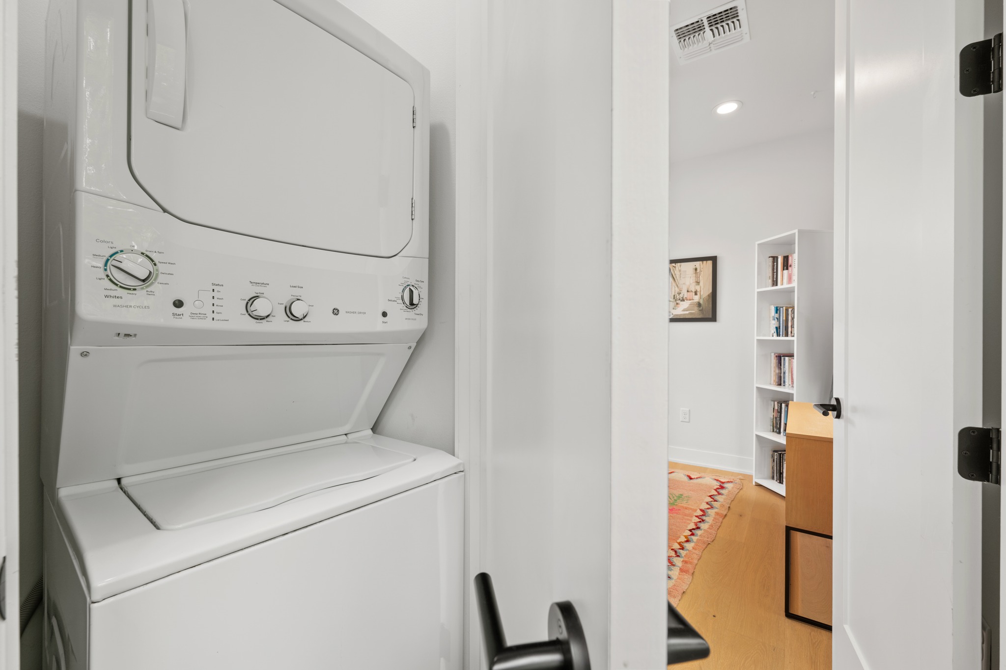 1710 Adina Street, Unit 2 Austin, TX 78721 - Photo 22 of 32