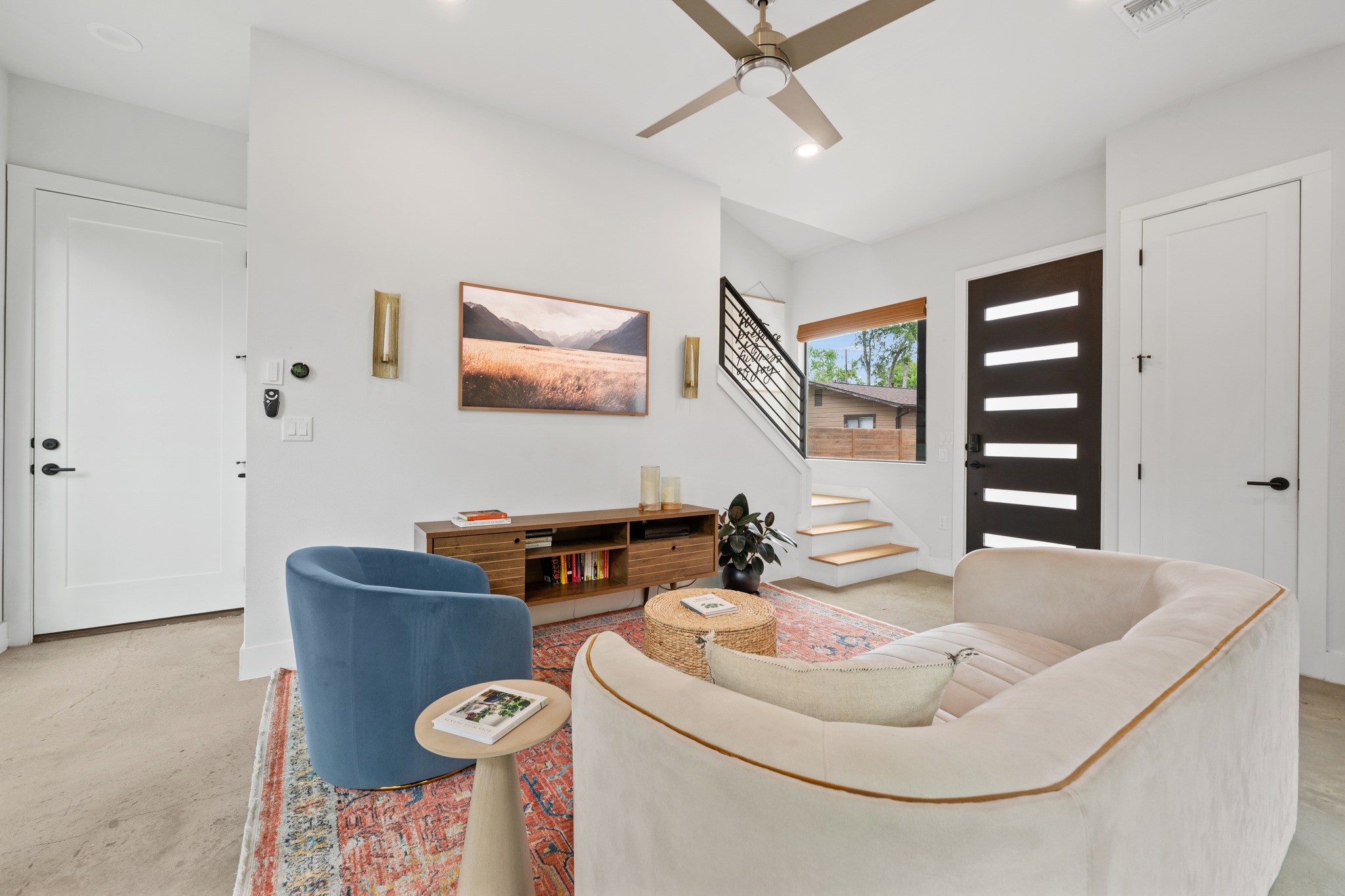 1710 Adina Street, Unit 2 Austin, TX 78721 - Photo 6 of 32