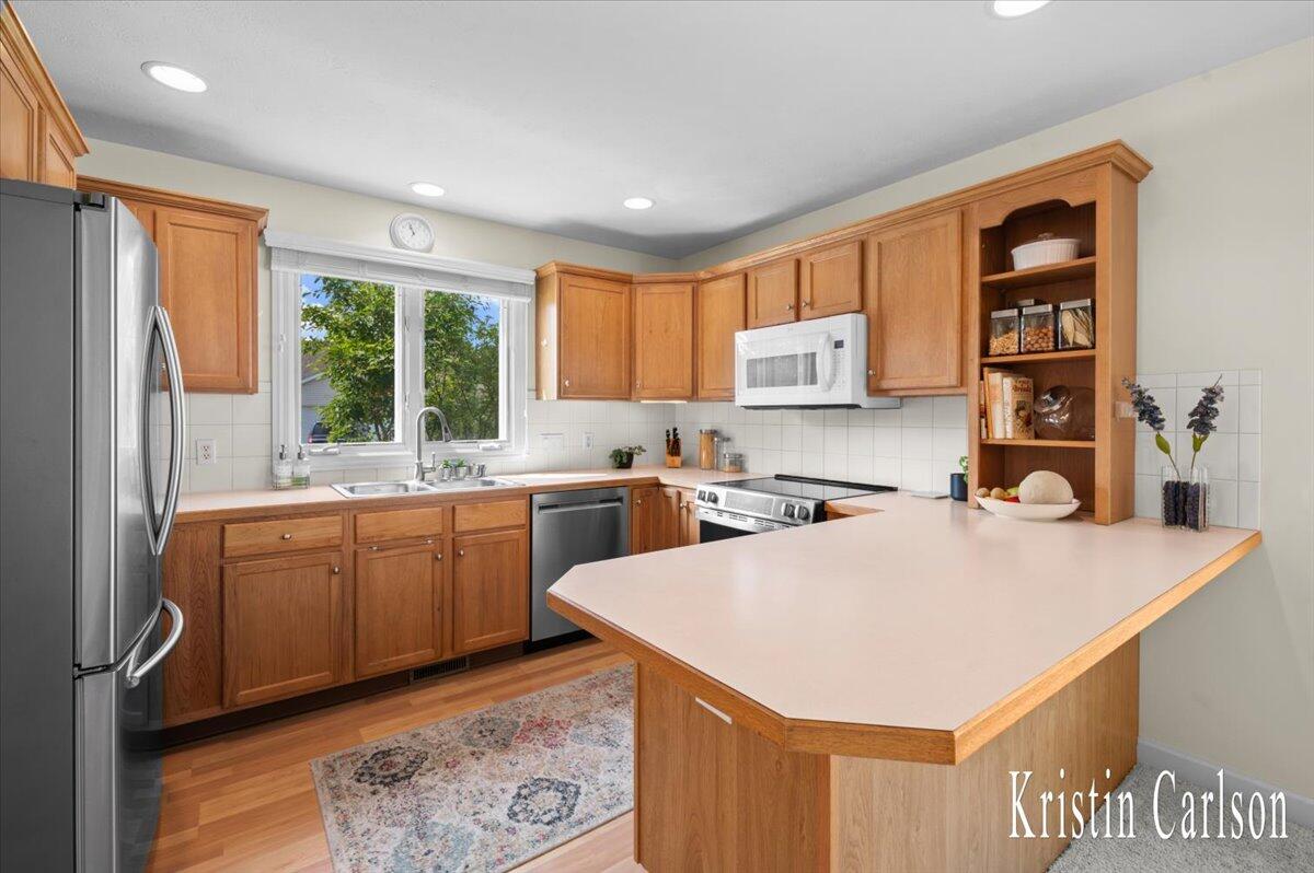 3683 Jason Ridge Lane Southwest Grand Rapids, MI 49534 - Photo 6 of 21 13-DSC_3688
