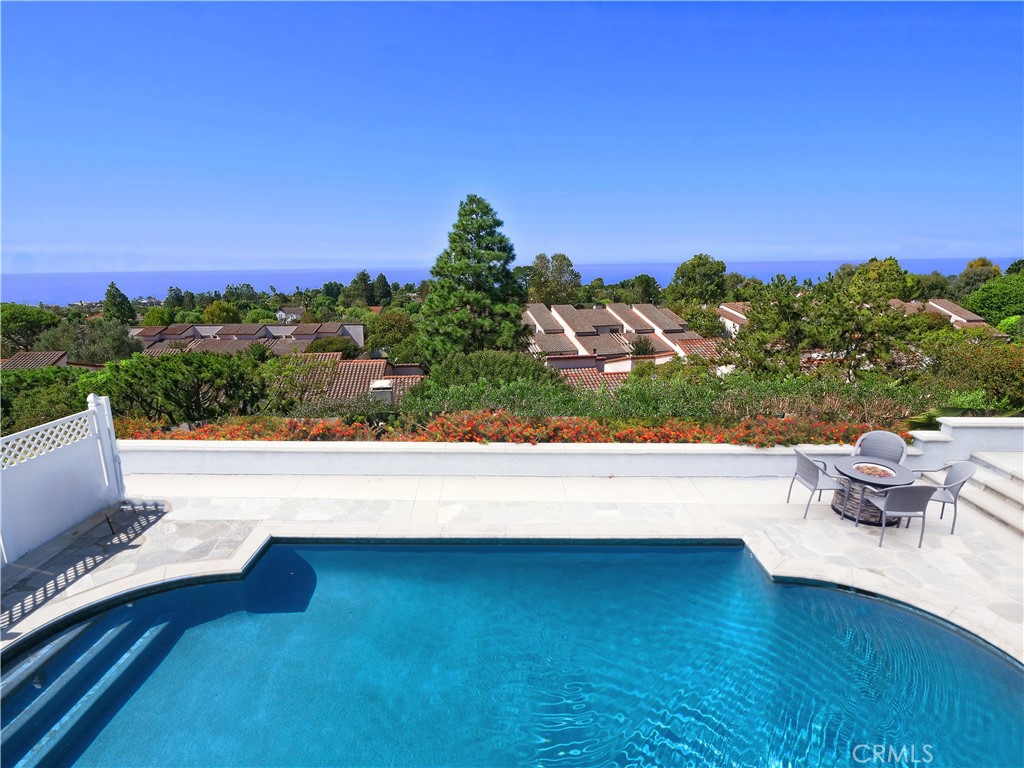 29511 Oceanport Road Rancho Palos Verdes, CA 90275 - Photo 5 of 42