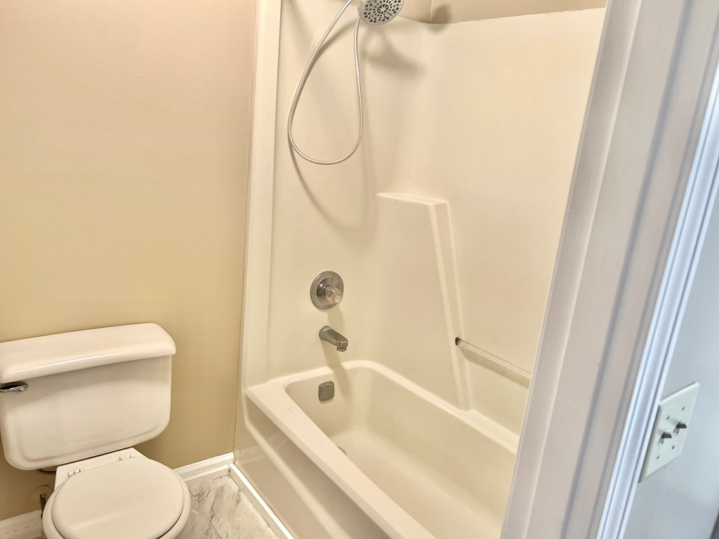 1001 Woodleigh Road Dothan, AL 36305 - Photo 28 of 37 Gallery Image 28