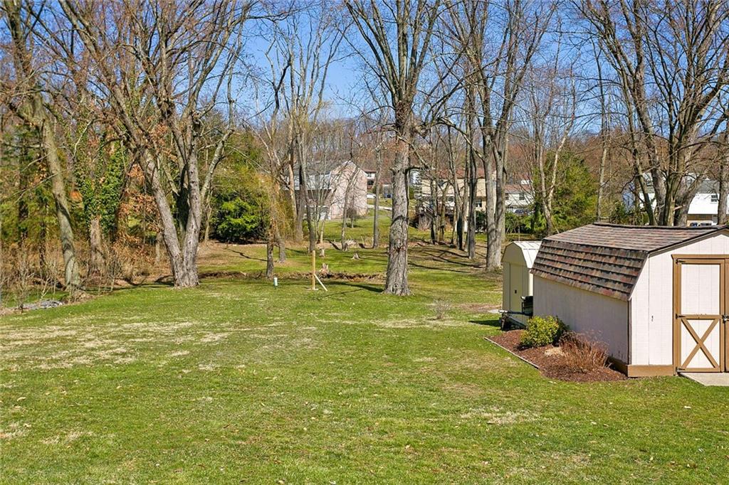 710 William Drive Trafford, PA 15085 - Photo 4 of 25