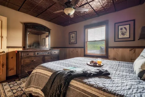 $840,000 | 273 Deer Crest Heights, Blue Ridge, GA 30513