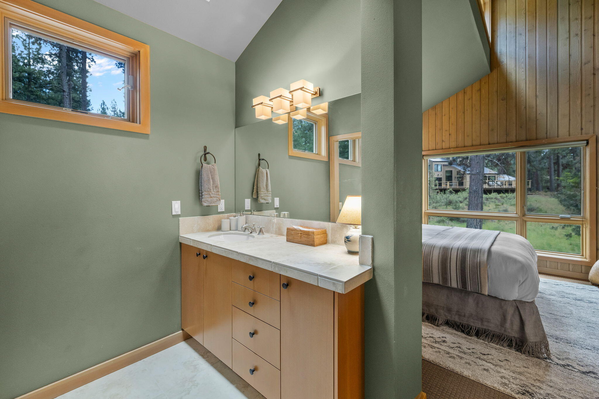 13729 Mentha, Unit EM 32 Black Butte Ranch, OR 97759 - Photo 42 of 76