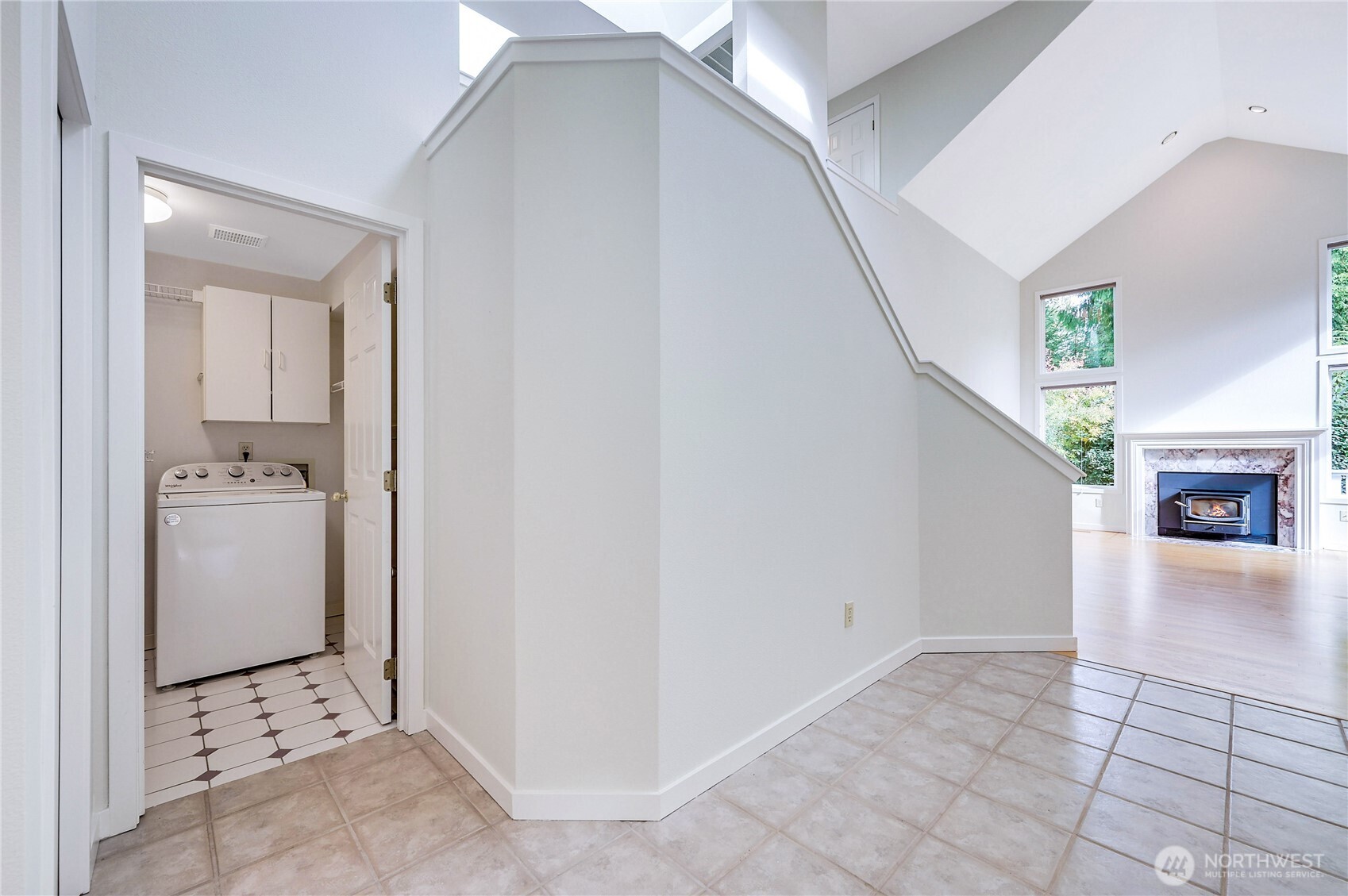 41 South Keel Way, Unit B Port Ludlow, WA 98365 - Photo 9 of 39 Gallery Image 9
