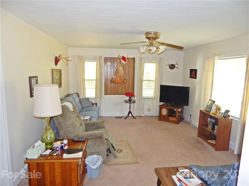 215 Old Friendship Road Rock Hill, SC 29730 - Photo 2 of 18 Gallery Image 2