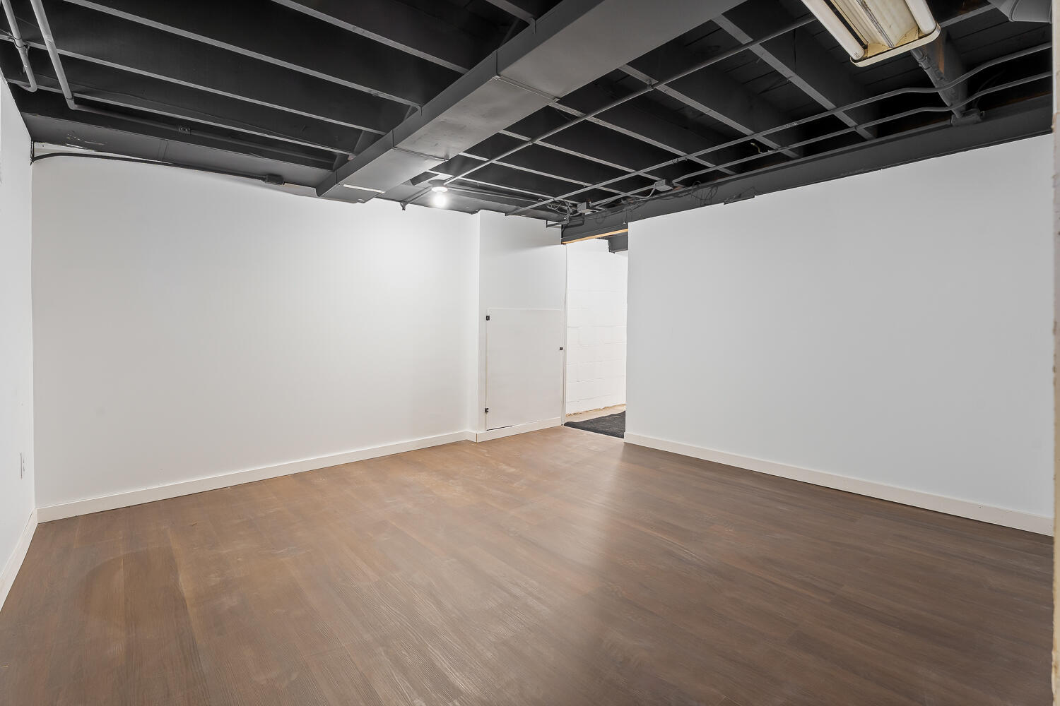 3233 Ridge Road Highland, IN 46322 - Photo 31 of 37 1500x1000