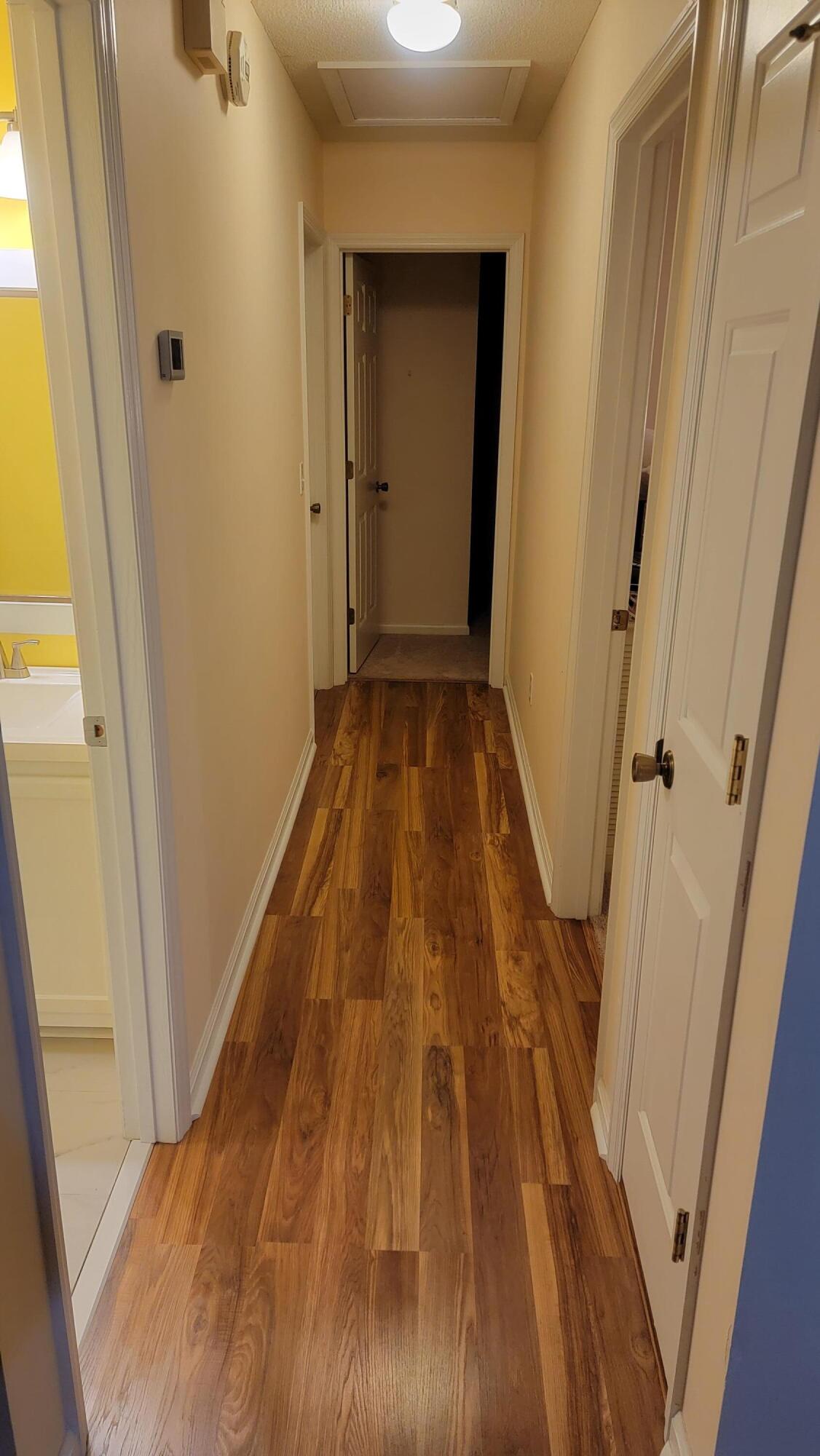 144 Commons Way Goose Creek, SC 29445 - Photo 11 of 21 Hallway
