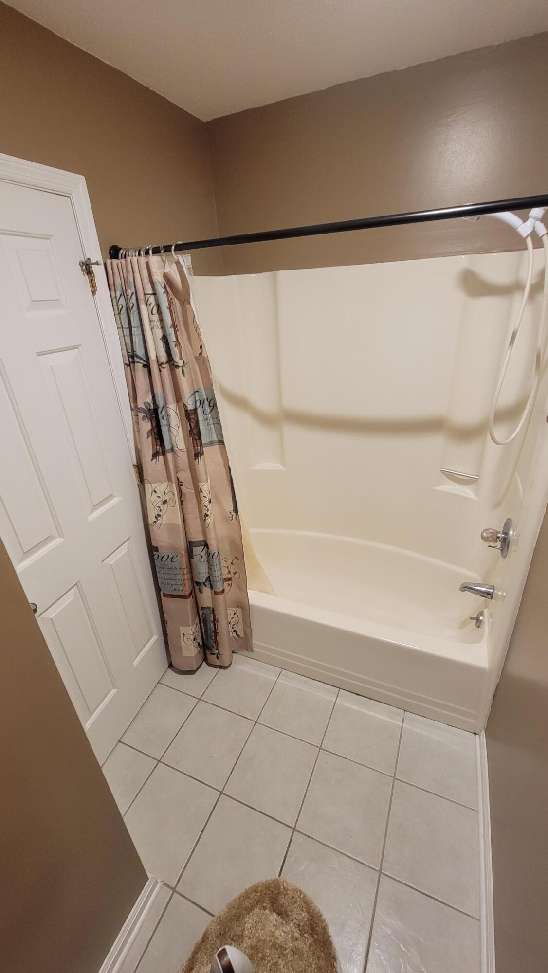 144 Commons Way Goose Creek, SC 29445 - Photo 13 of 21 master bath