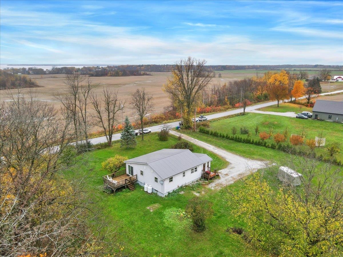533 Middle Road Swanton, VT 05488 - Photo 2 of 39