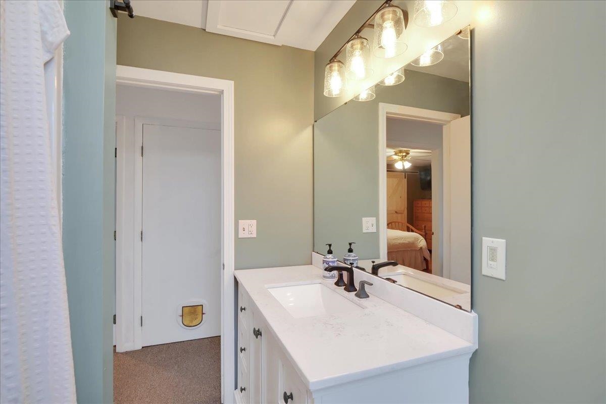 533 Middle Road Swanton, VT 05488 - Photo 21 of 39