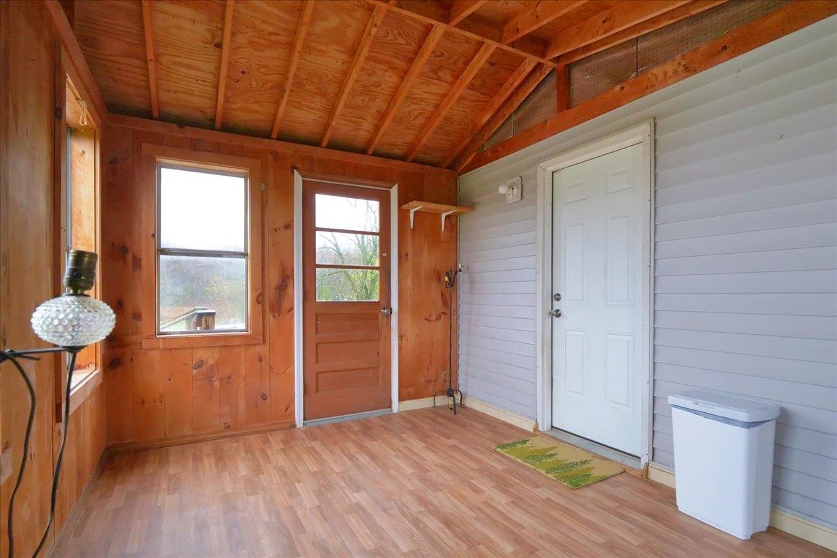 533 Middle Road Swanton, VT 05488 - Photo 23 of 39