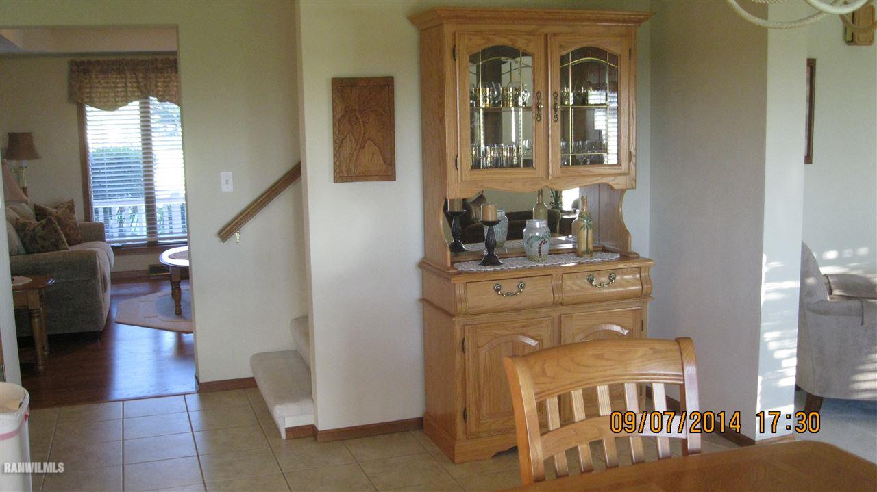 750 Barley Ridge Trail Freeport, IL 61032 - Photo 6 of 24 Gallery Image 6