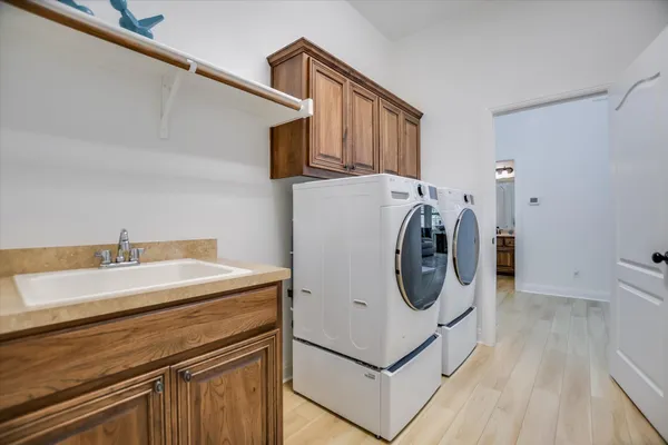 $825,000 | 16012 Zagros Way, Austin, TX 78738