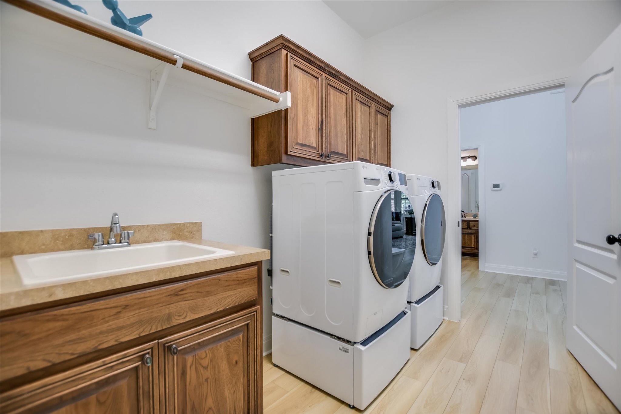 16012 Zagros Way Austin, TX 78738 - Photo 26 of 30