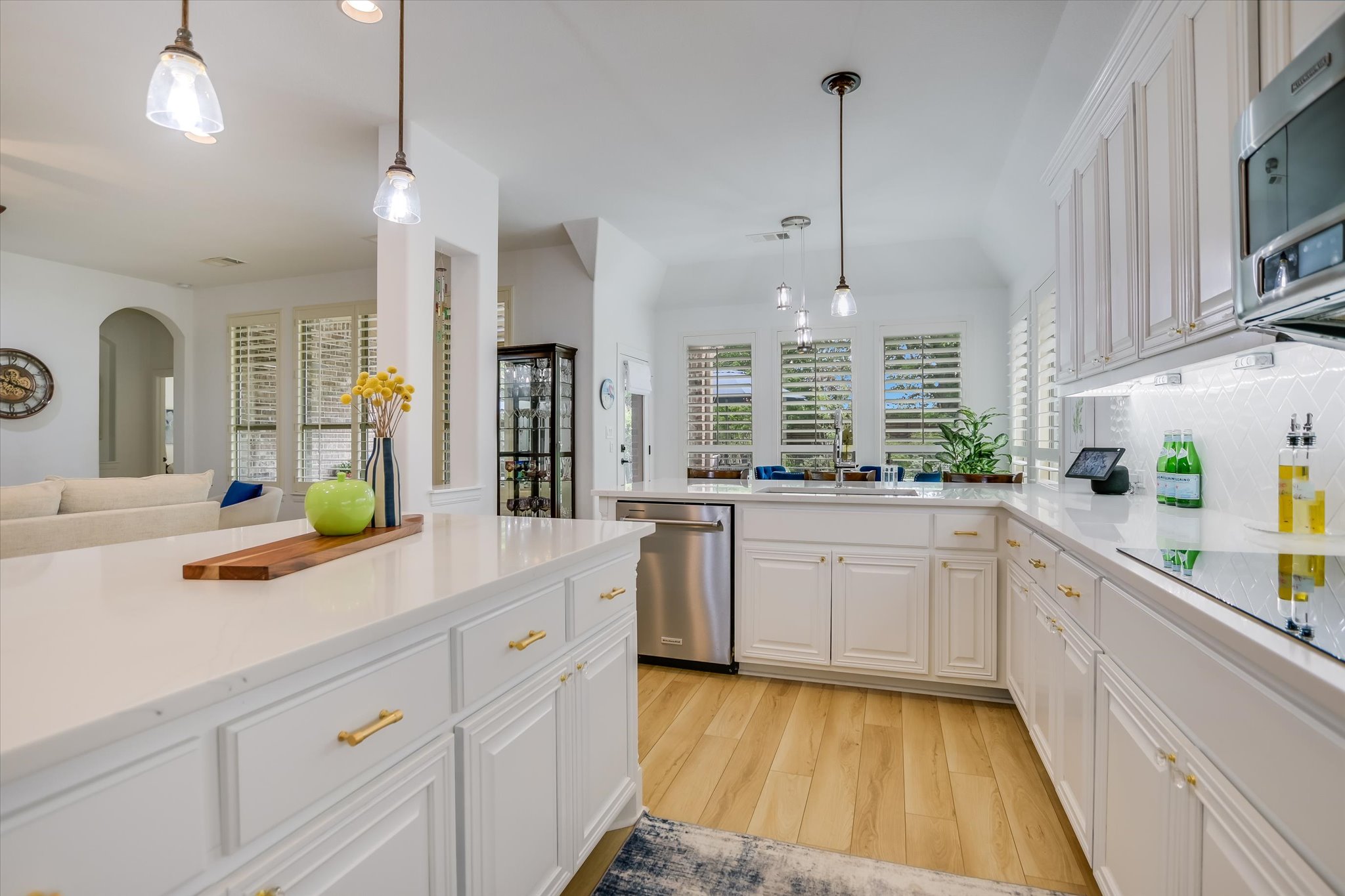 16012 Zagros Way Austin, TX 78738 - Photo 7 of 30