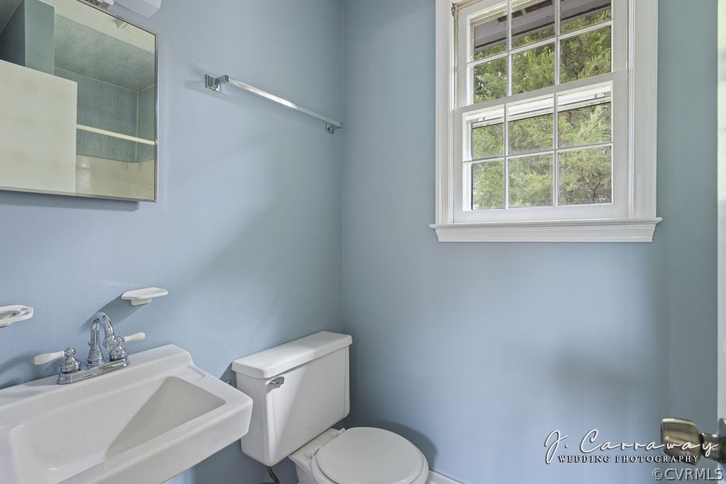 916 Jamestown Road Colonial Heights, VA 23834 - Photo 13 of 27 Gallery Image 13