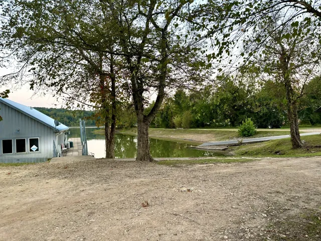 $550,000 | 9828 Clydeton Road, Waverly, TN 37185