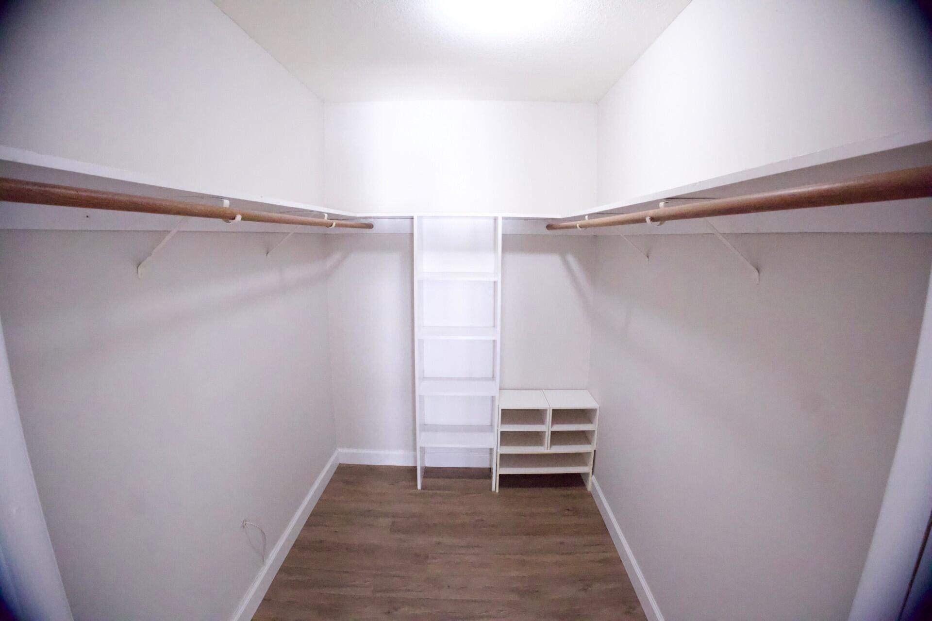 700 North Perry Avenue Jupiter, FL 33458 - Photo 9 of 33 main bedroom walk in closet p