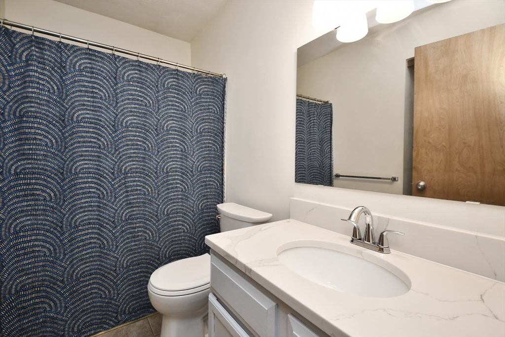 340 Sunderland Road, Unit 9 Worcester, MA 01604 - Photo 17 of 31