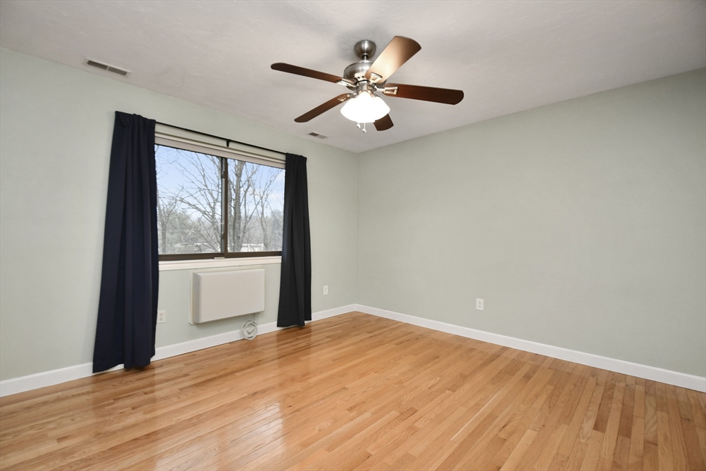 340 Sunderland Road, Unit 9 Worcester, MA 01604 - Photo 19 of 31