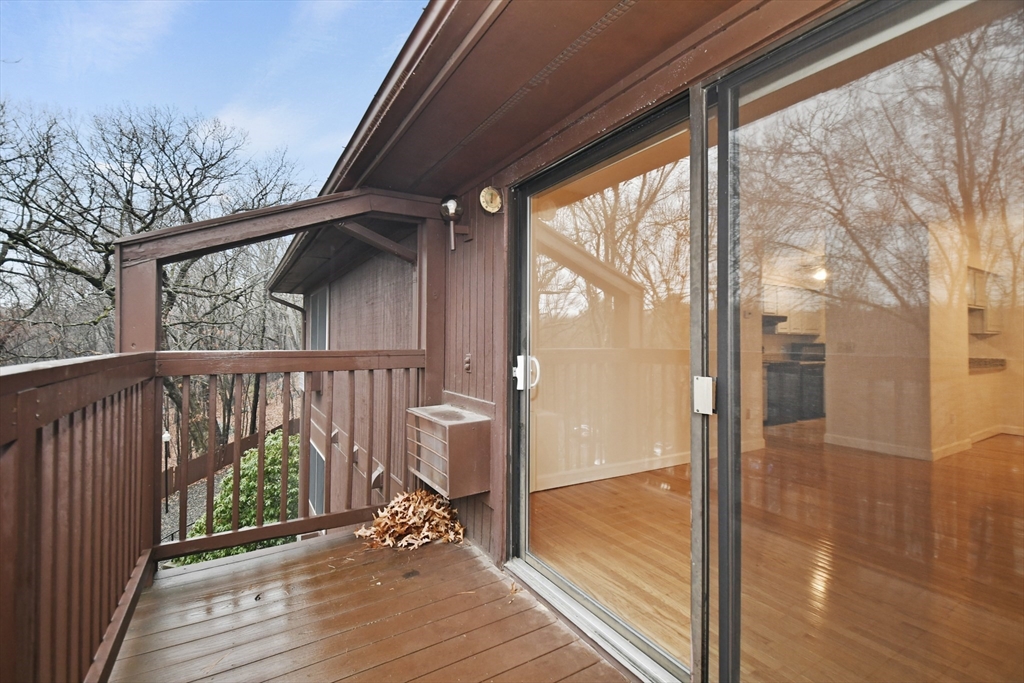 340 Sunderland Road, Unit 9 Worcester, MA 01604 - Photo 25 of 31