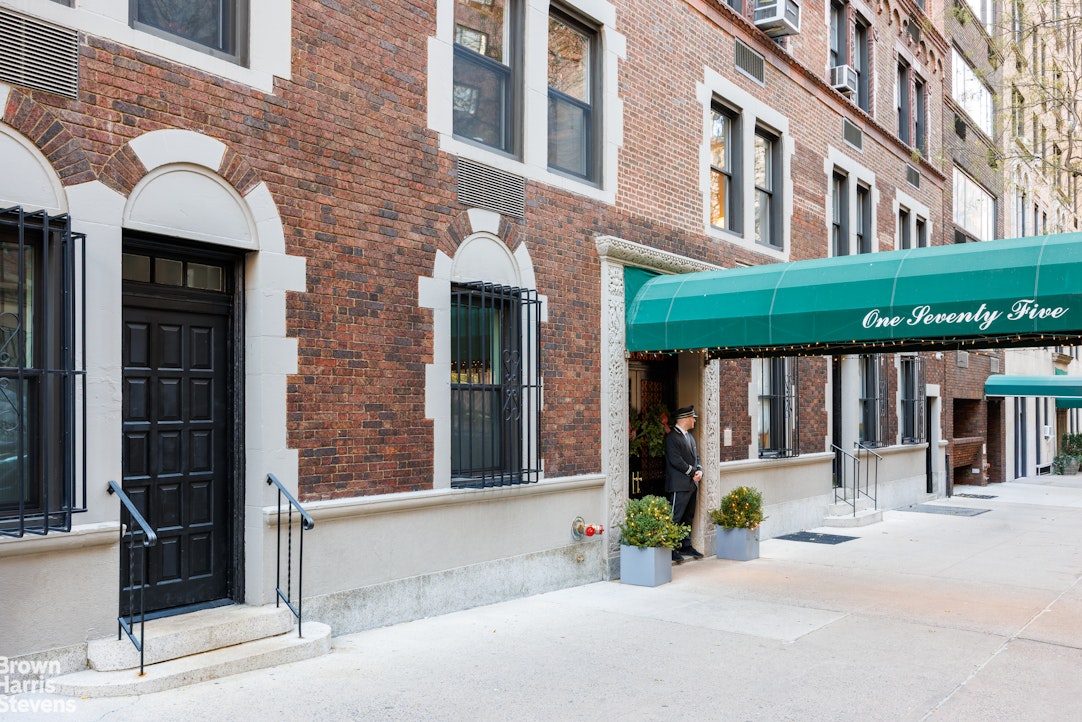 175 East 79th Street, Unit MAIS Manhattan, NY 10075 - Photo 11 of 14